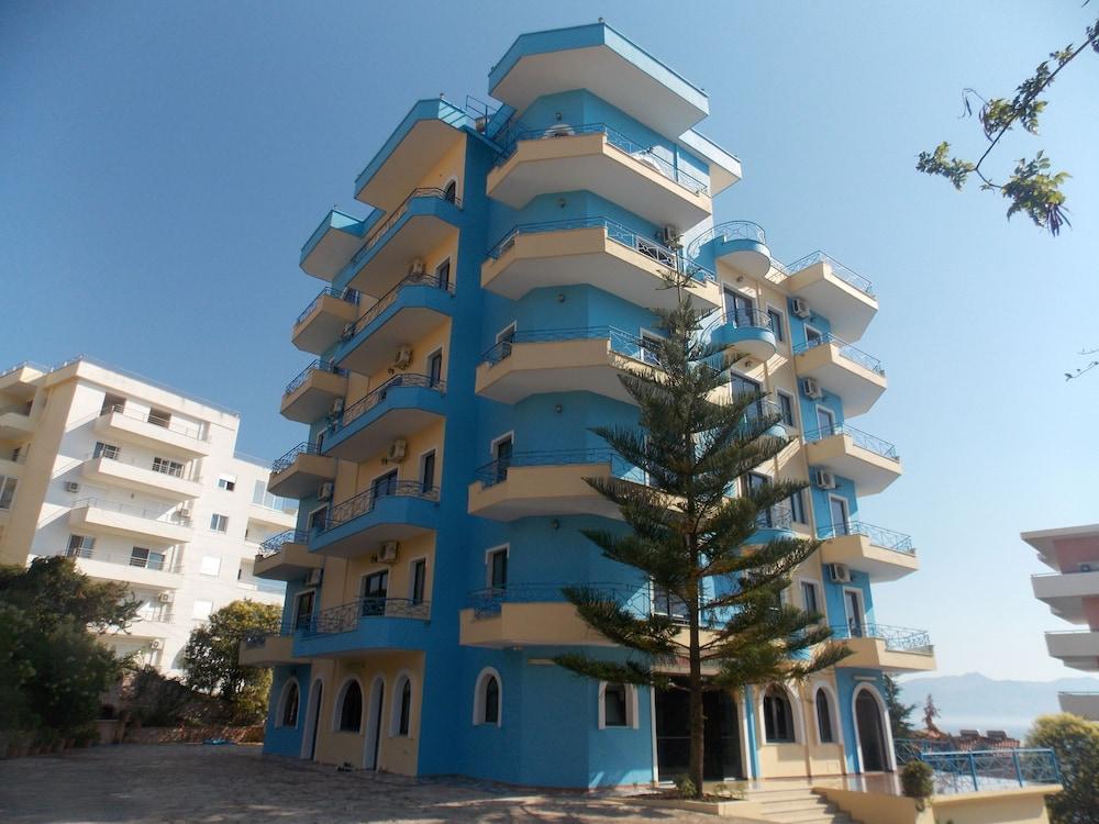Blue Residence Sarandë Exterior foto